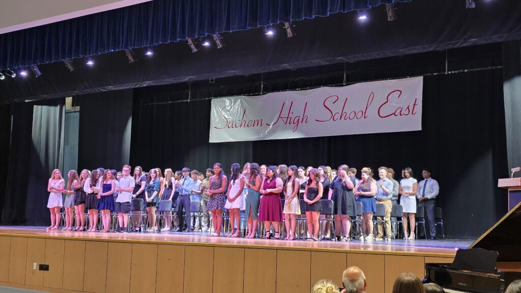Farmingville Hills Chamber of Commerce and VFW Post 400 Award Thousands in Scholarships to Sachem East Graduates